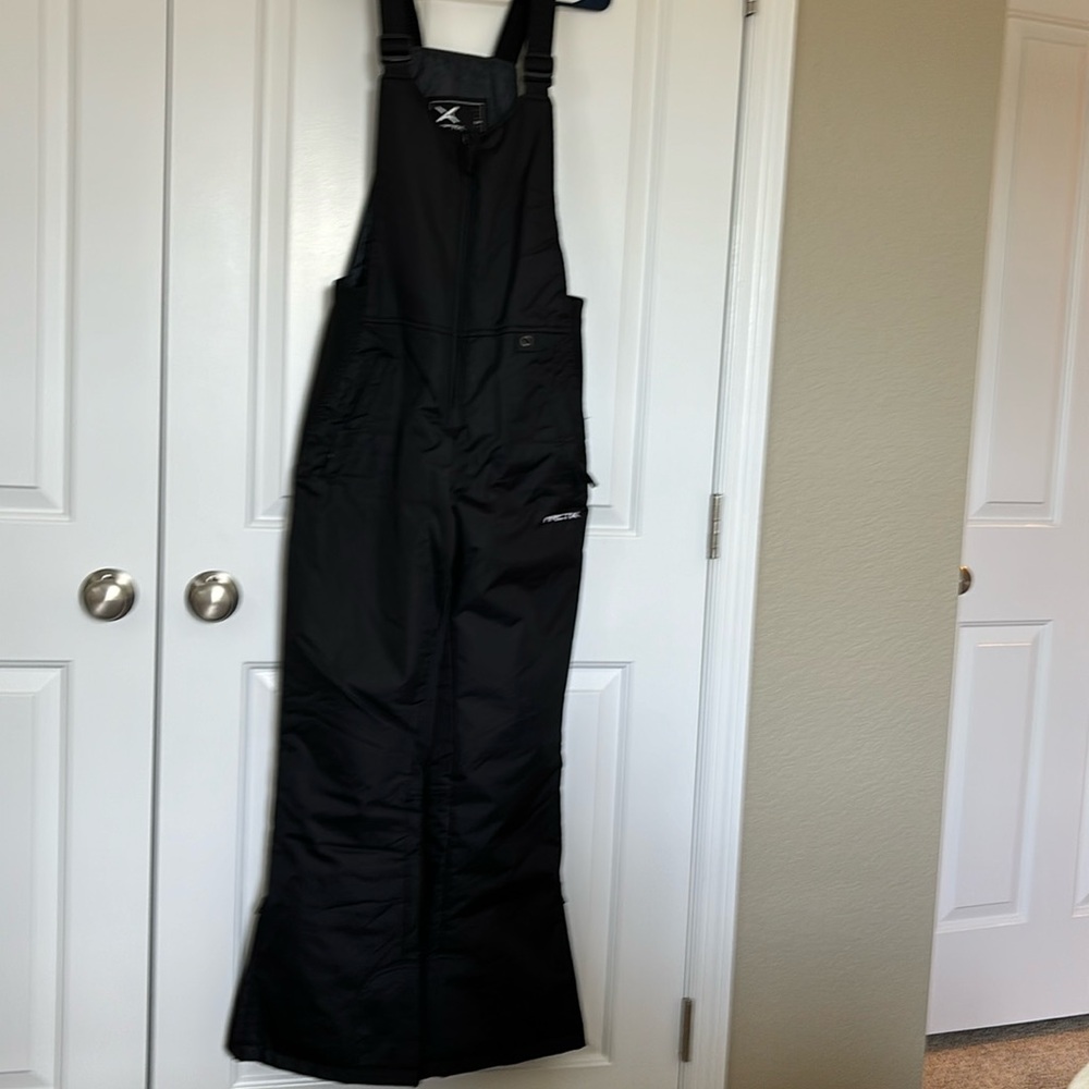 ARCTIX black bib for ski/snowboard. Worn only a few times, size small